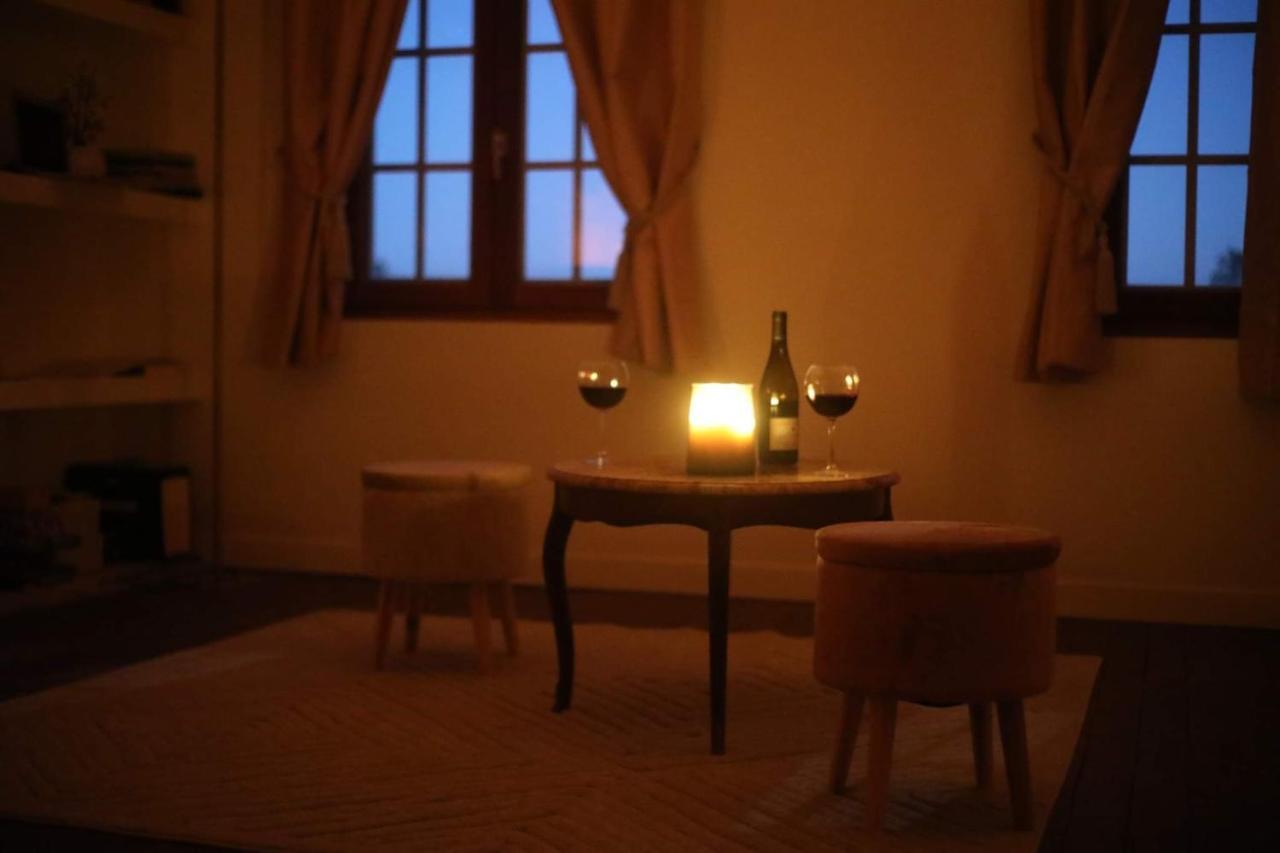 La Montrieuse, Chambre Individuelle Avec Sauna Et Baignoire Spa Naveil 외부 사진